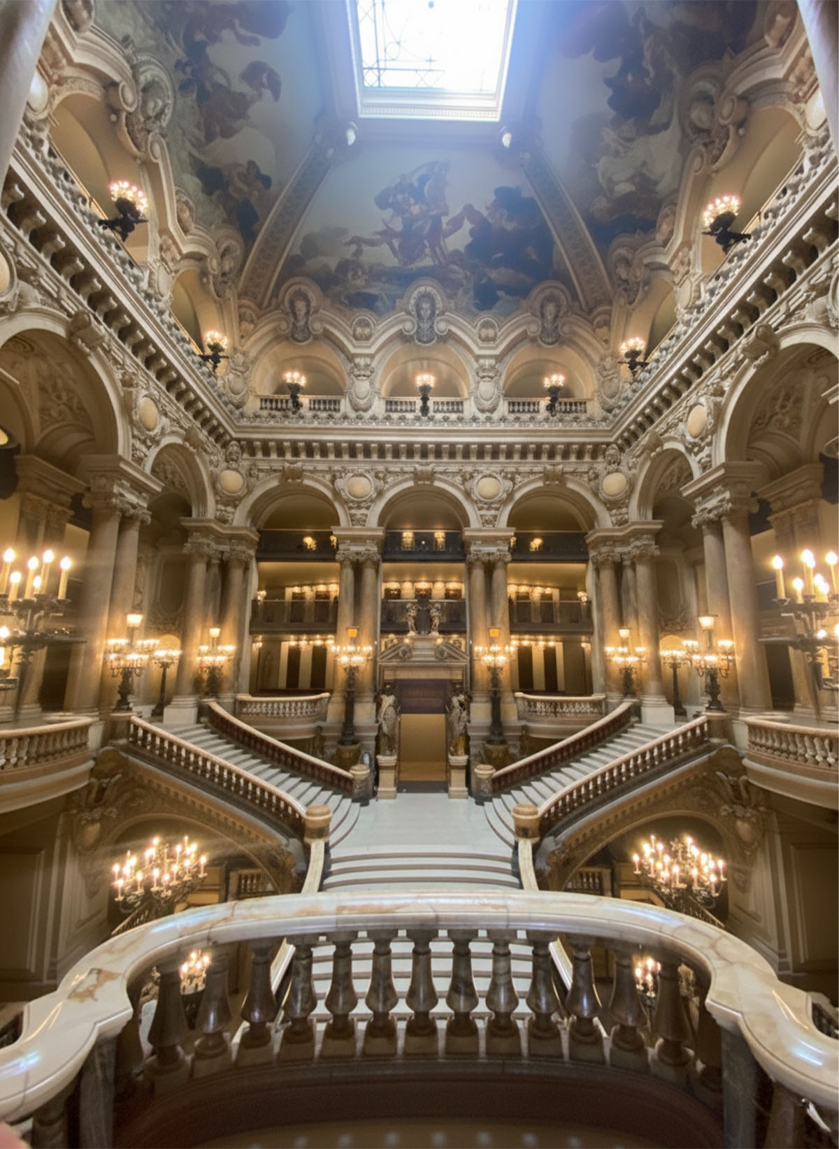 オペラ座の大階段